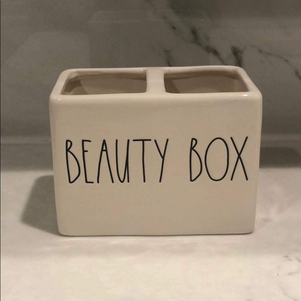 Rae Dunn toothbrush / toothpaste / brush holder